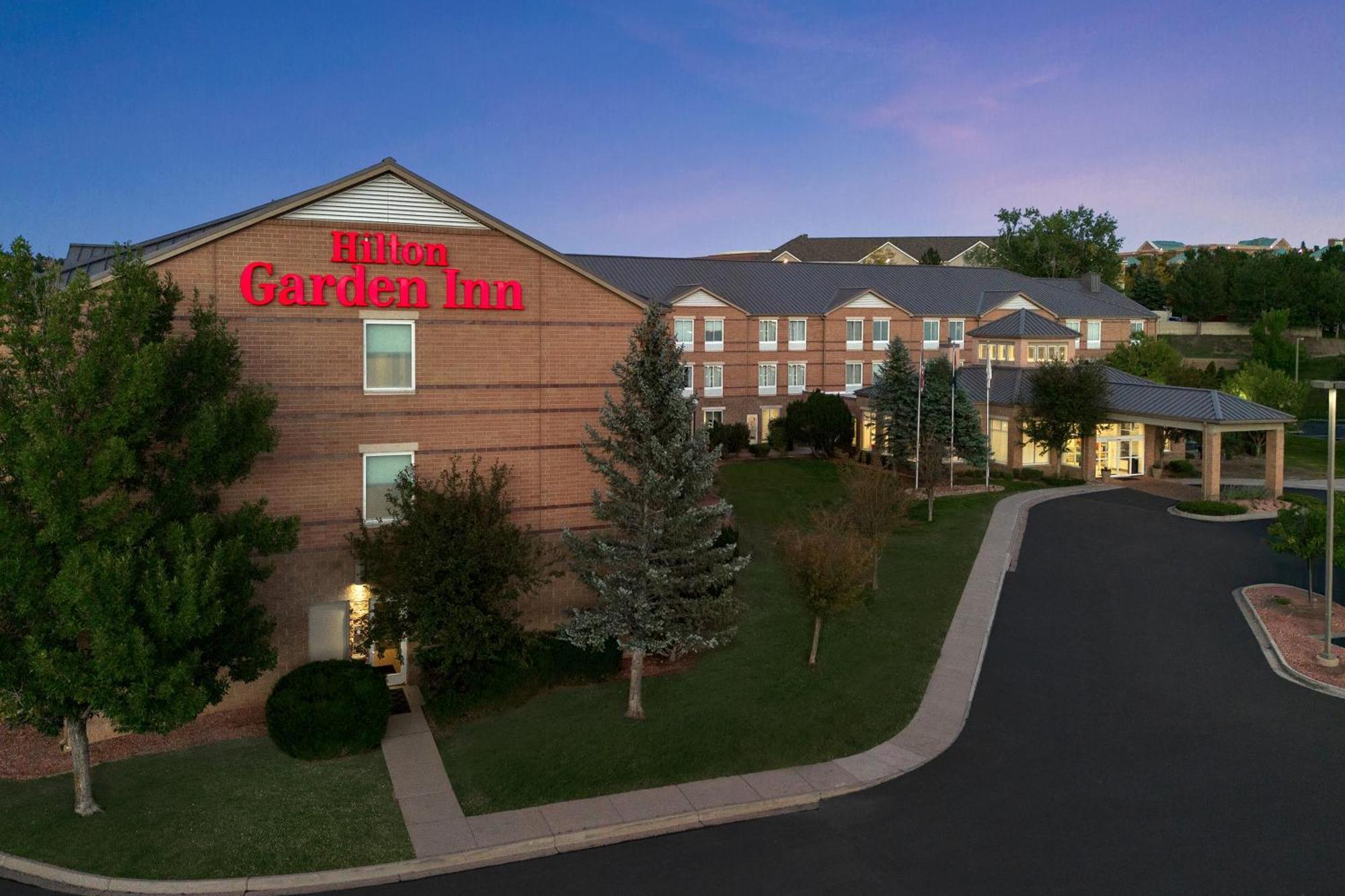 Hilton Garden Inn Colorado Springs Exterior foto