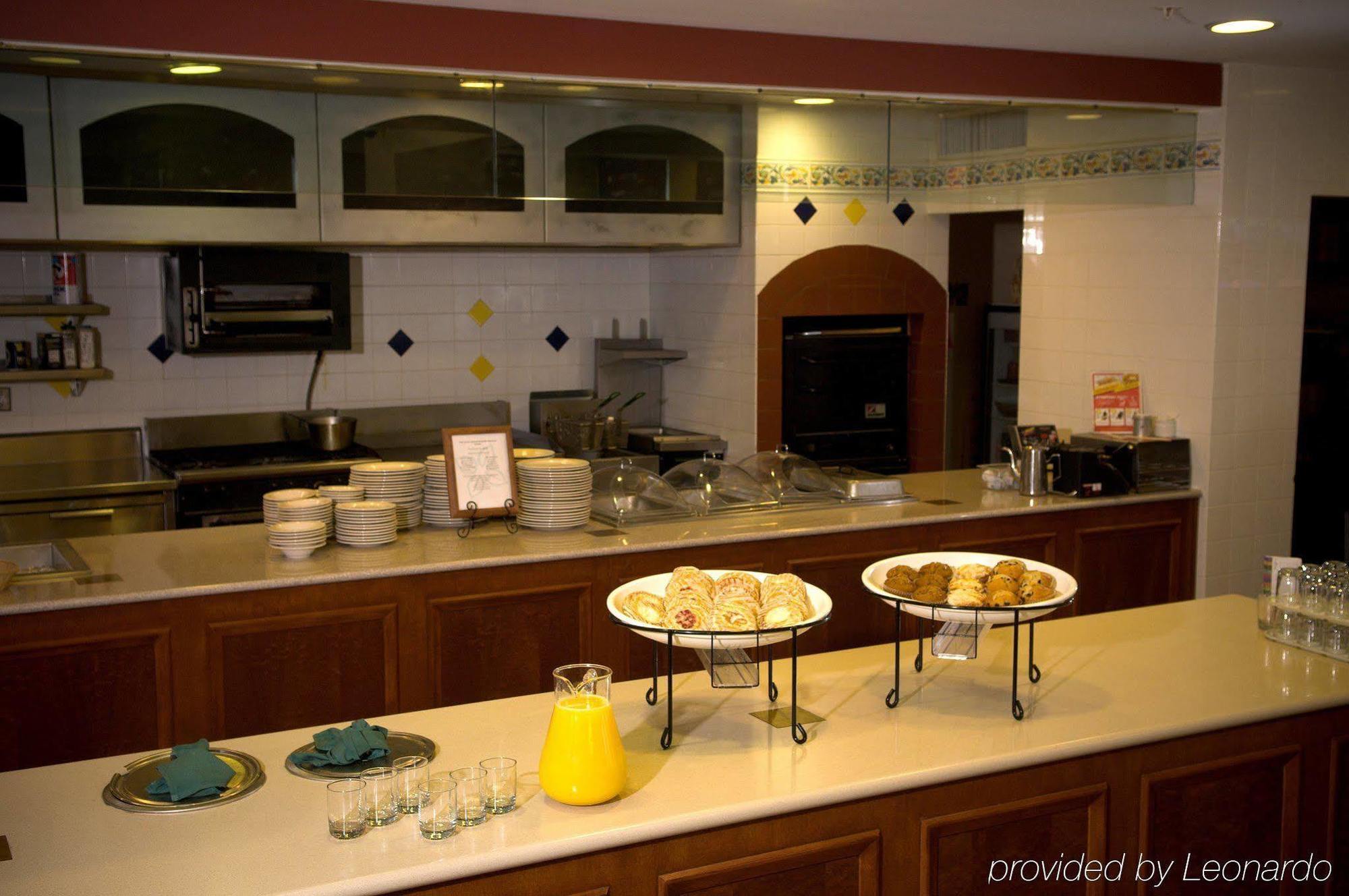 Hilton Garden Inn Colorado Springs Restaurante foto